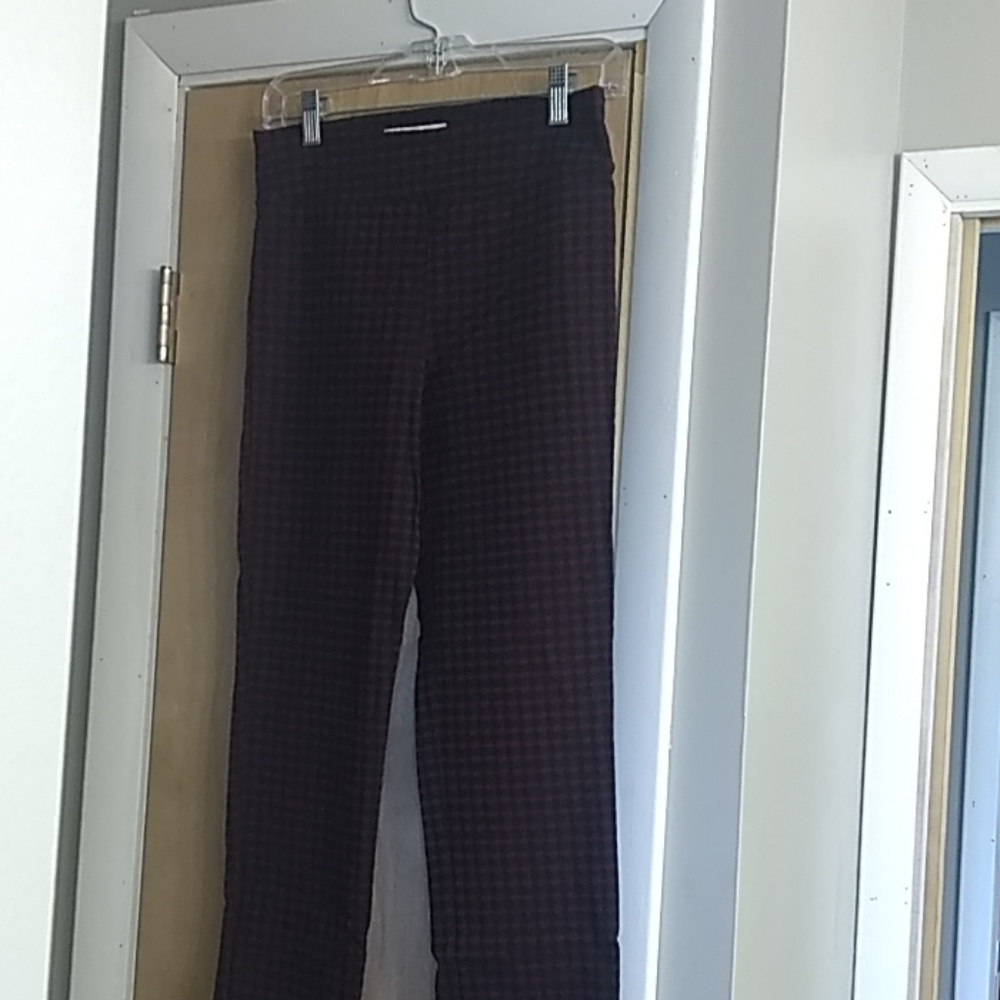 NWOT Margaret M Slimming Pants Size Small